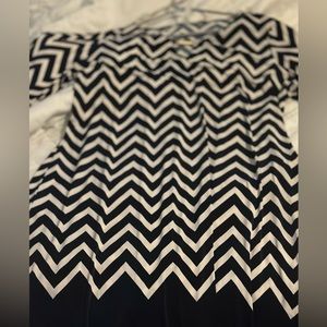 This Tacura Boutique chevron print dress is great for any occasion.